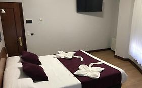 Pension La Salve